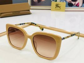 Picture of Burberry Sunglasses _SKUfw49449100fw